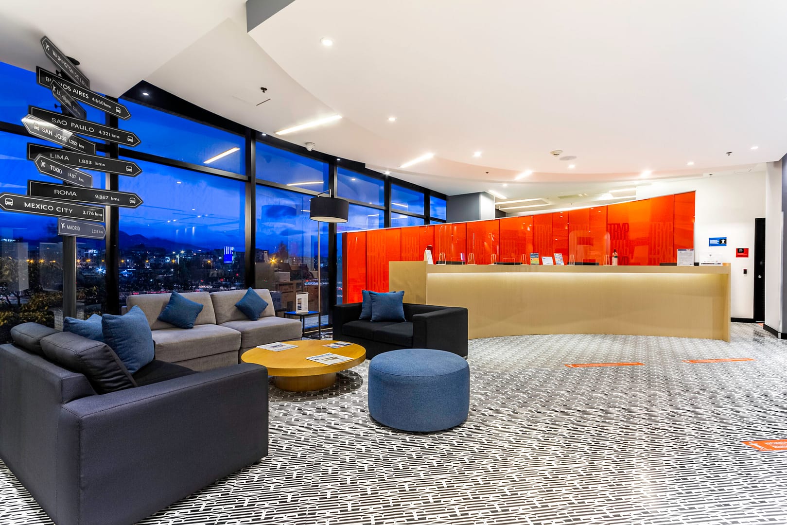 Lobby Hotel Tryp