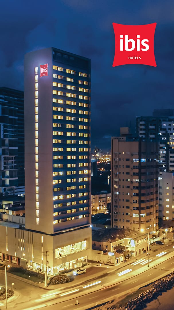 Fachada Hotel Ibis Cartagena